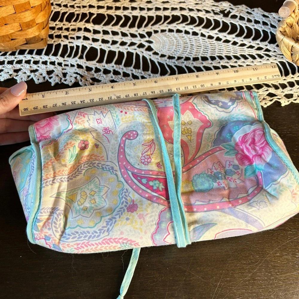 Vintage Diane von Furstenburg Travel Makeup Organizer Bag‎